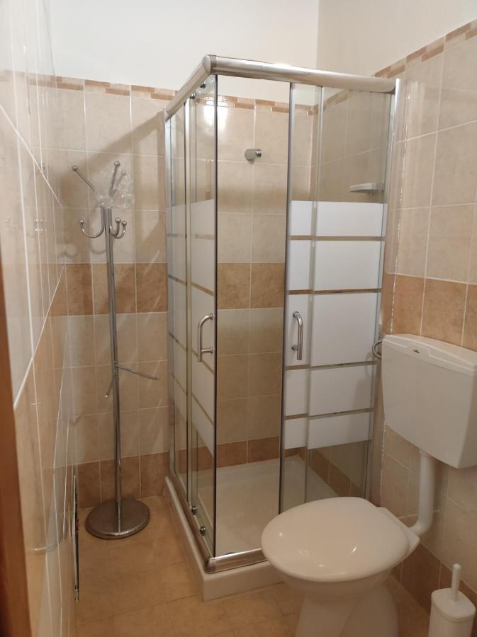 Guest House Efisio Альгеро Экстерьер фото